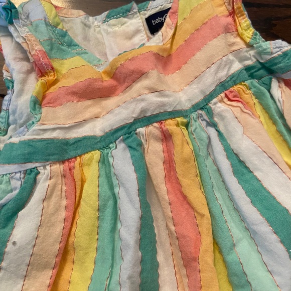 Baby Gap Top - Size 6-12months - Picture 2 of 3